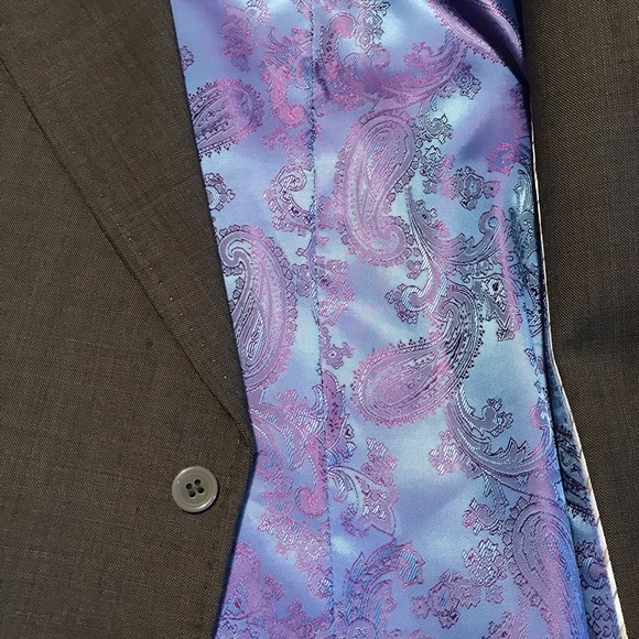 Extrema Dress Vest - Picture 12 of 17